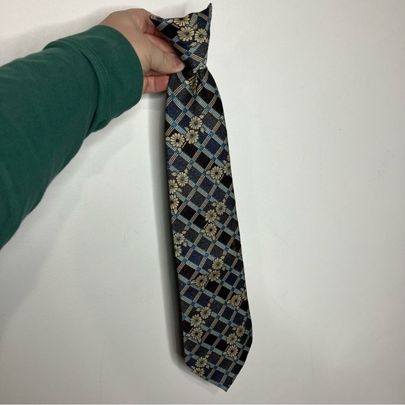 Vintage Snappon tie clip on floral tie - Picture 1 of 6